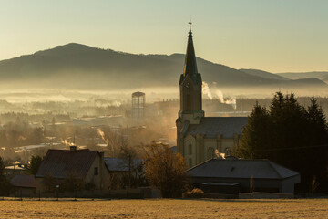 Panorama Skoczowa ze wzgórza Kaplicówka.  © mycatherina