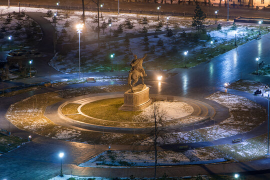 Statue of Tamerlane in center of Tashkent, aerial view, Uzbekistan