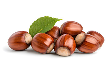 Obraz premium Heap of chestnuts isolated on white backdrop