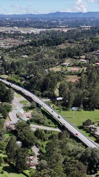 video a&eacute;reo realizado en el sector de Sajonia, Rionegro, Colombia; cerca al aeropuerto Jos&eacute; Mar&iacute;a Cordova y al t&uacute;nel de Oriente que comunica a Medell&iacute;n con el terminal a&eacute;reo.	