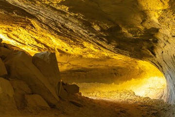 USA, Utah, Grand Staircase Escalante National Monument. Covered Wagon Natural Bridge trail.