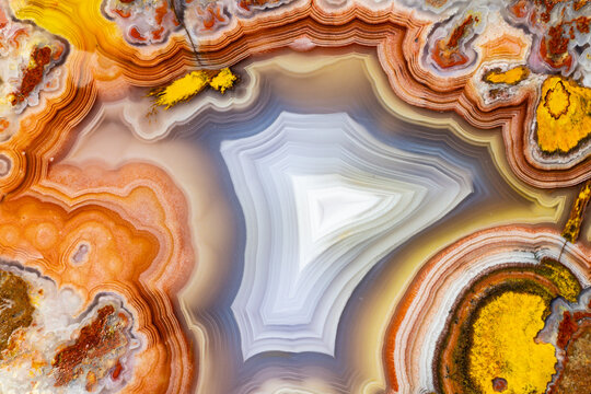 USA, Washington State, Sammamish. Close-up banded agate