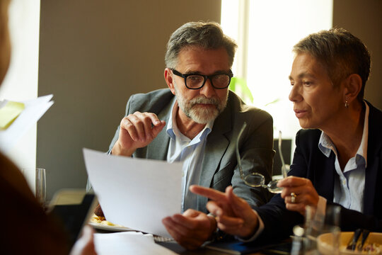People doing business at the restaurant