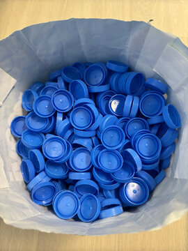 plastic water bottle caps