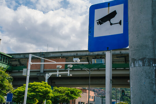 Elevated Metro Station in Medell&iacute;n