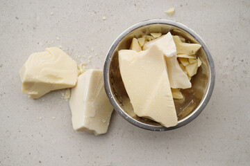 Natural cocoa butter