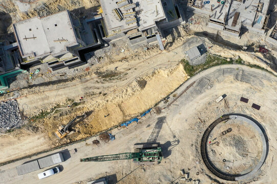 concrete beam for circular pool