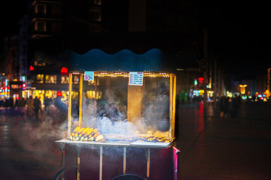 Roasted Flavors in the Heart of Taksim