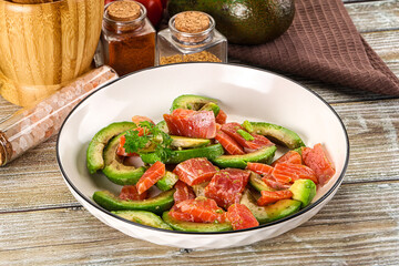 Salad with avocado and salmon