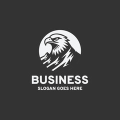 Obraz premium Mountain eagle logo design vector illustration in black and white style on a black background