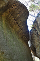 大坂城石垣石丁場跡　小天狗岩の矢穴　天狗岩丁場　香川県小豆島町