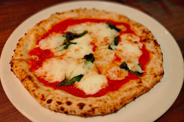 ピザ　マルゲリータ