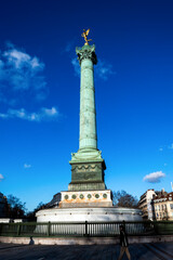 Obraz premium La place de la Bastille à Paris en France