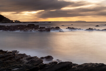 夜明の城ヶ島の磯
