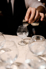 Aesthetic cocktail making at the bar