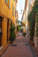 Fototapeta premium Street In The Old Town Of Antibes, France.