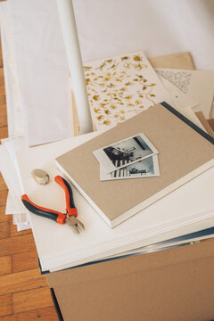 Artist sketches pile
