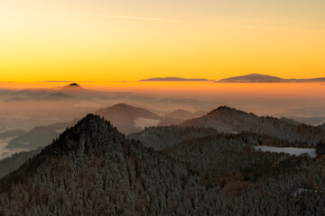 Pieniny , góry, zima, śnieg, Karpaty, mgły, Tatry