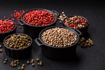 White allspice in a ceramic bowl