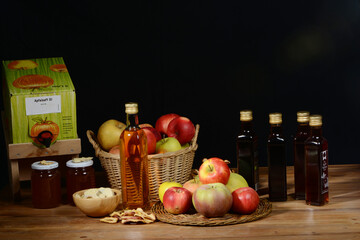 Apfel, Äpfel, Apfelsorten,  Obst- und Apfelprodukte