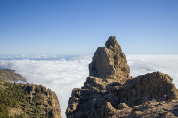Pico de las Nieves, Gran Canaria's highest peak, above a sea of clouds.