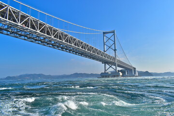渦潮クルーズ　大鳴門橋　兵庫　徳島　大橋　