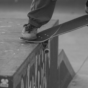 skateboard crooked