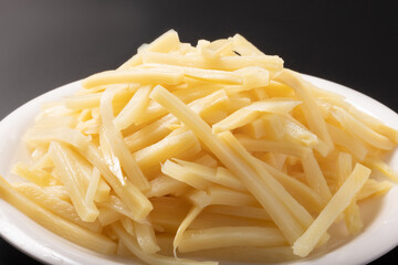 ［中国産］たけのこ水煮　細切り