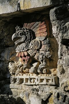 Procedente de Chiapas, el Dintel 43 de Yaxchil&aacute;n (600-800 d.c.) se exhibe en el Museo Nacional de Antropolog&iacute;a, en la capital del Estado de M&eacute;xico.