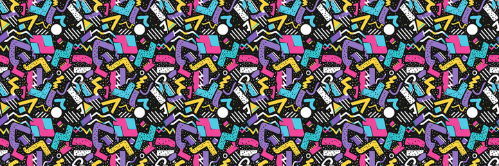 Obraz premium Seamless pattern with geometric shapes in the style. Multicolored vintage background with triangles, circles and squares for textile, fabric and Sudanese fabric art.