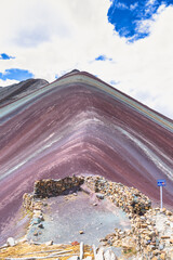 神秘的な色彩 - レインボーマウンテン