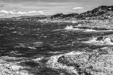 Jour de mistral à Marseille