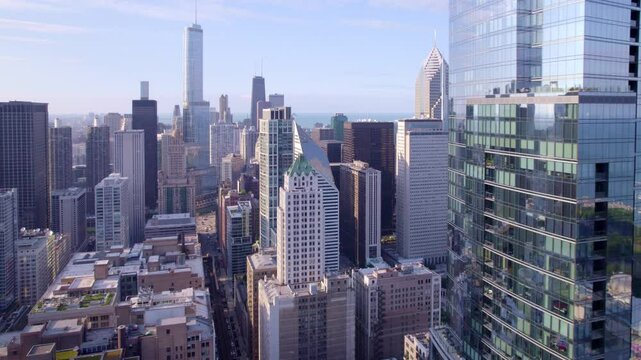 Take a virtual tour of Chicago's iconic landmarks and skyline with mesmerizing drone visuals.