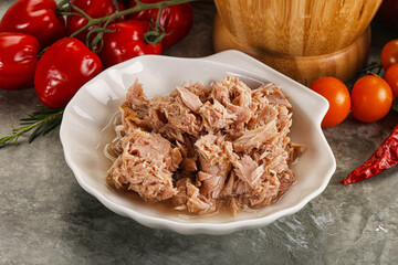 Canned tuna fish for salad