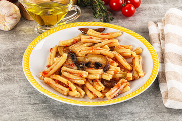 Italian cuisine - casafecce with mushrooms