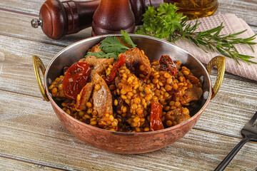 Rasted chicken meat with ptitim