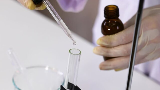 Chemical Reaction with Lead Nitrate and Potassium Iodide