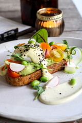 toast guacamole salmon egg 