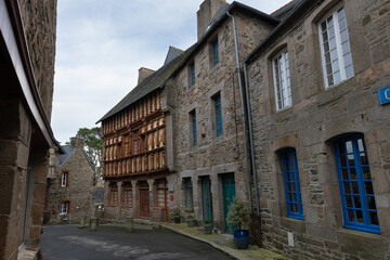 Tr&eacute;guier Bretagne - La maison d'Ernest Renan