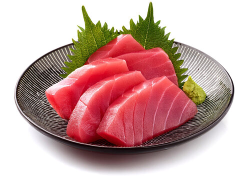 マグロのお刺身。白背景。（Tuna sashimi on white background.）
