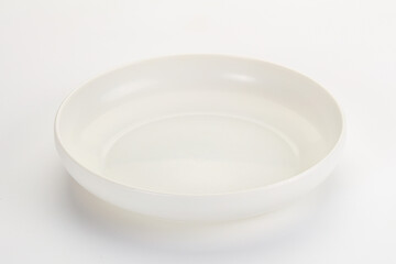 White ceramic empty bowl dishware