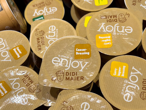 Variety of spar enjoy salad dressing packets in assorted flavors