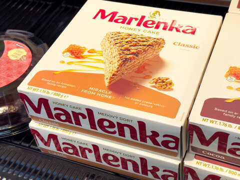 Marlenka honey cake boxes on display in store