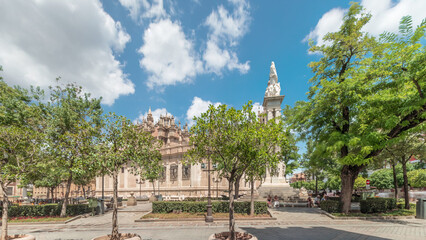 Plaza del Triunfo timelapse with Monument to Immaculate Conception, Seville