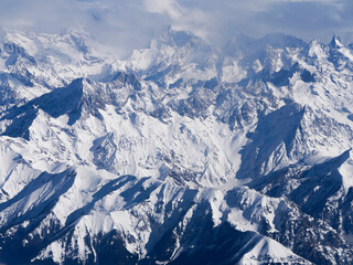 Les Alpes - Vue Aérienne - Enneigées
