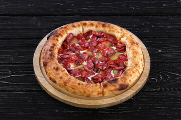 pizza with cherry tomatoes
