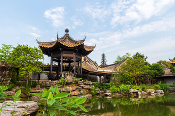 Naklejka premium chinese pavilion in the garden