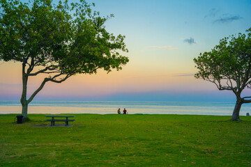 ハワイ　恋人　夕暮れ