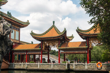 Obraz premium ancient buildings in the park