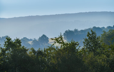 Lichtstimmung mit Nebel Wolken romantisch